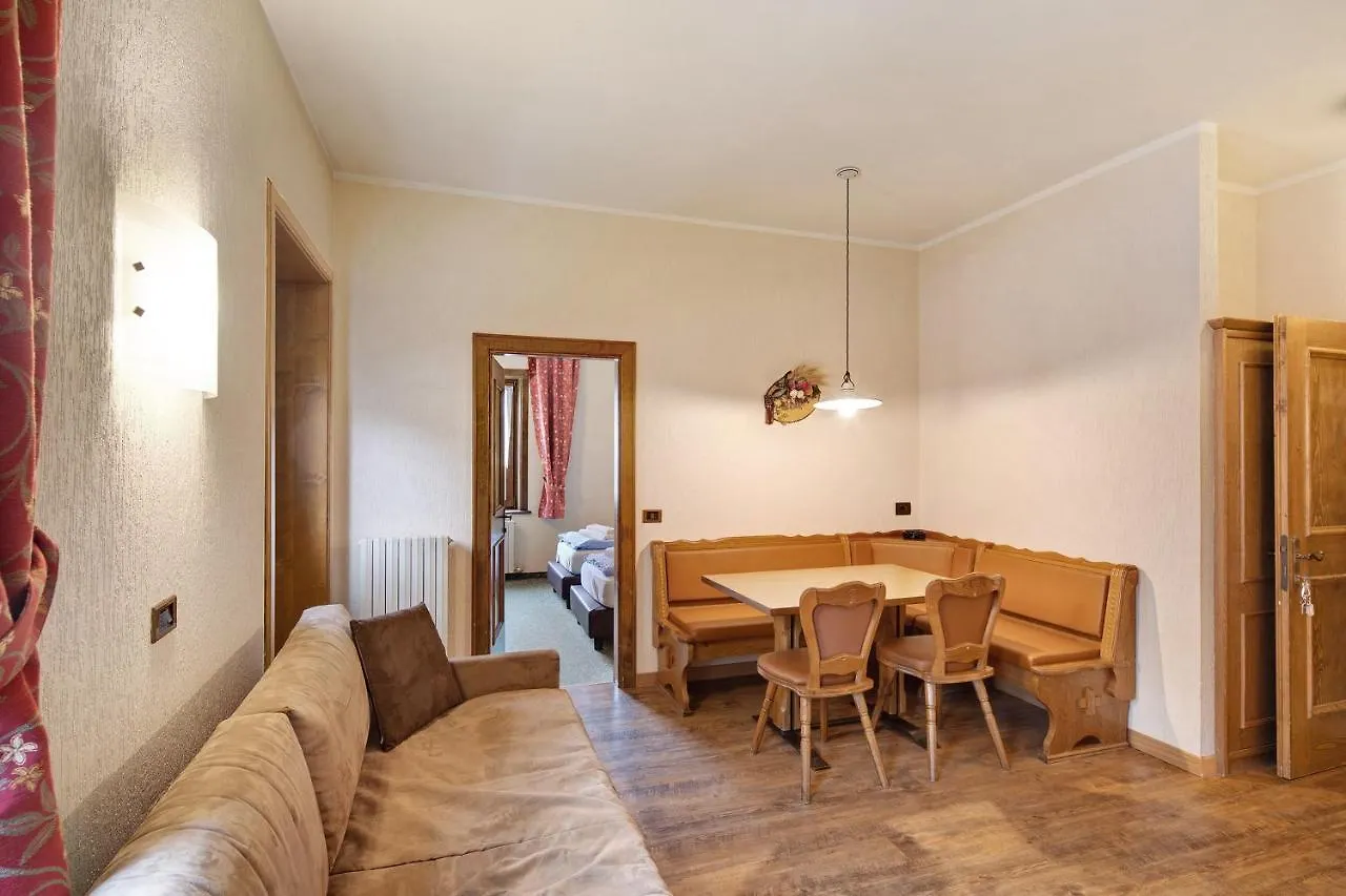 Casa San Marco N 2 Apartment Livigno Italy