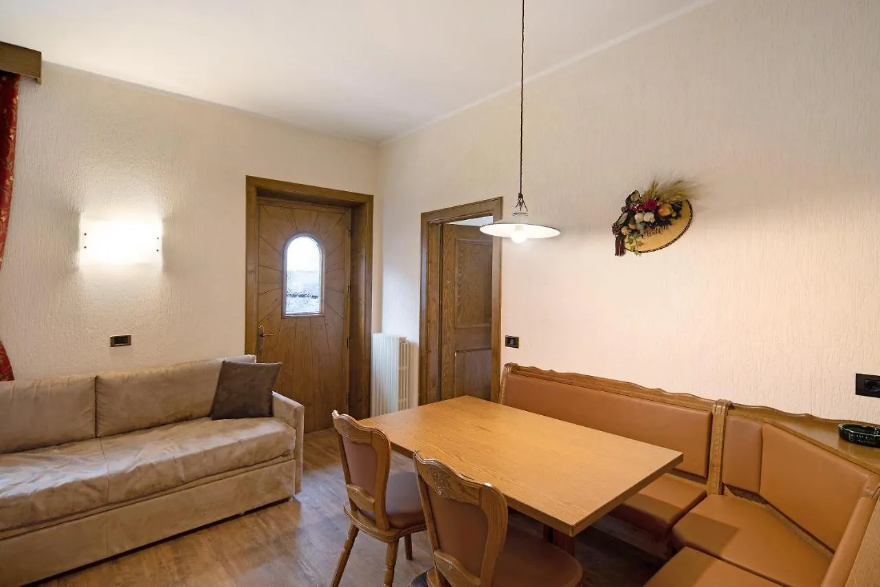 Casa San Marco N 2 Apartment Livigno Italy